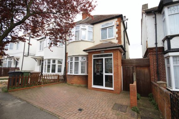 3 Bedroom Semi-Detac...